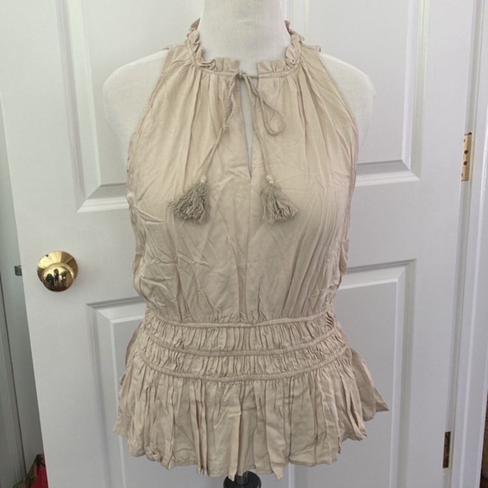 Tassel Detailed Sleeveless Top